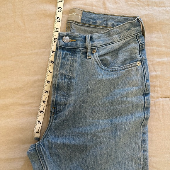 Everlane 90s cheeky jean. Vintage wash blue. Size 27 waist. - Picture 2 of 7